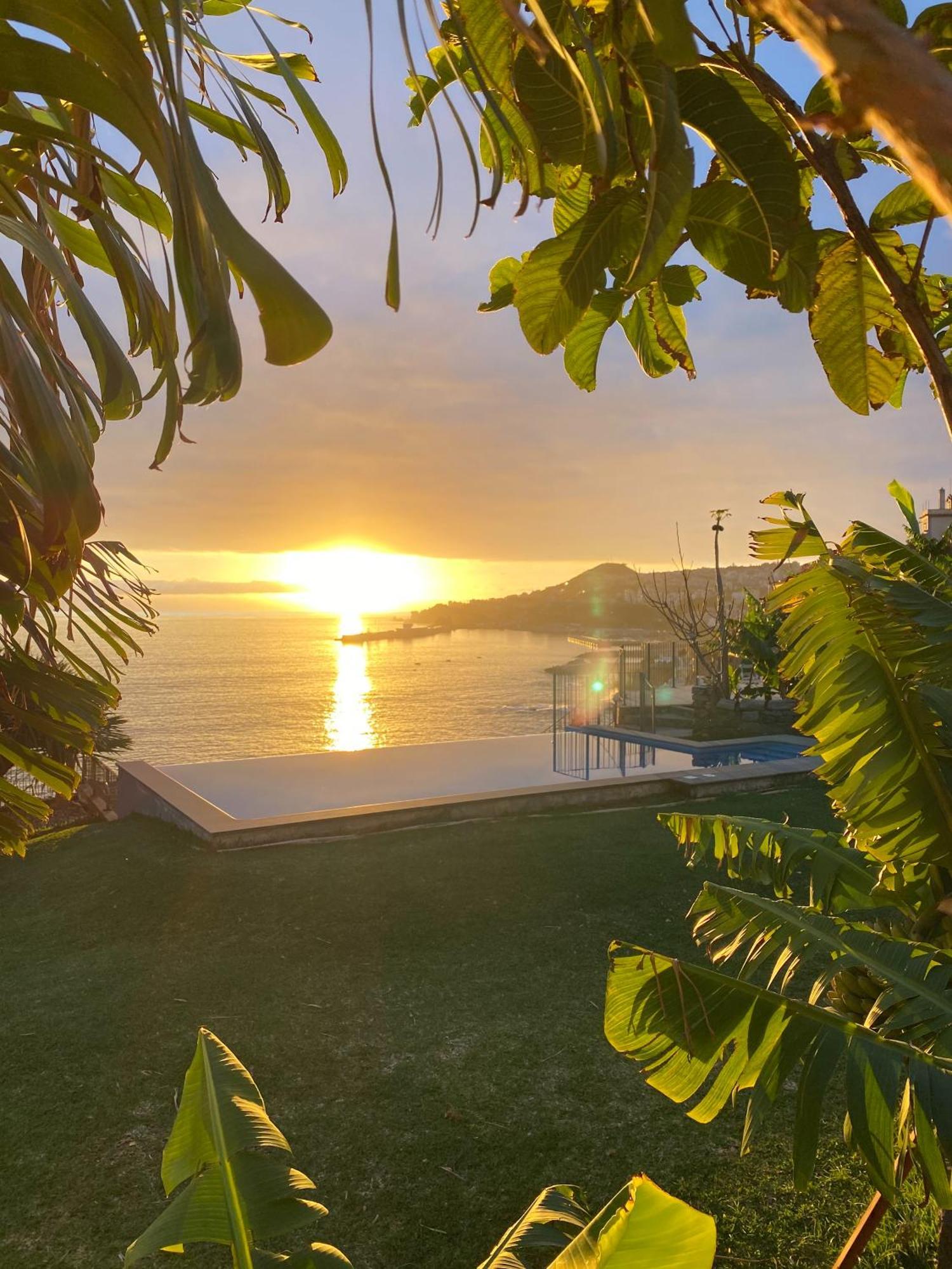 Irlandas Villa Funchal Seaside Villas Екстер'єр фото